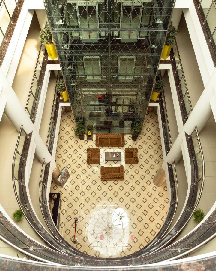West Shine Hotel Baku Ngoại thất bức ảnh