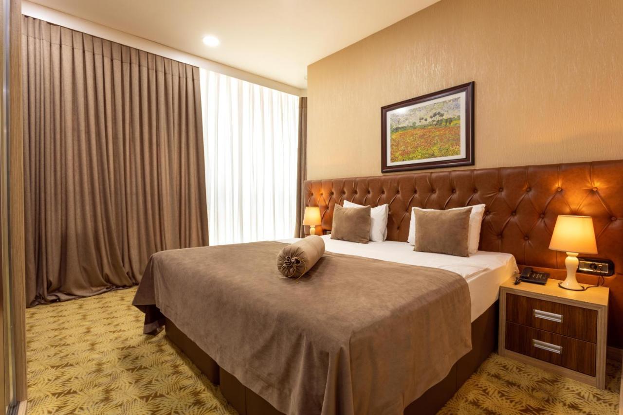 West Shine Hotel Baku Ngoại thất bức ảnh