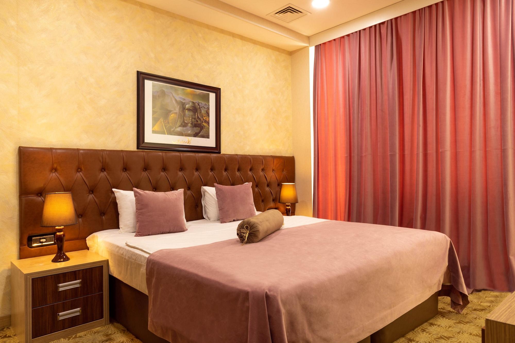 West Shine Hotel Baku Ngoại thất bức ảnh