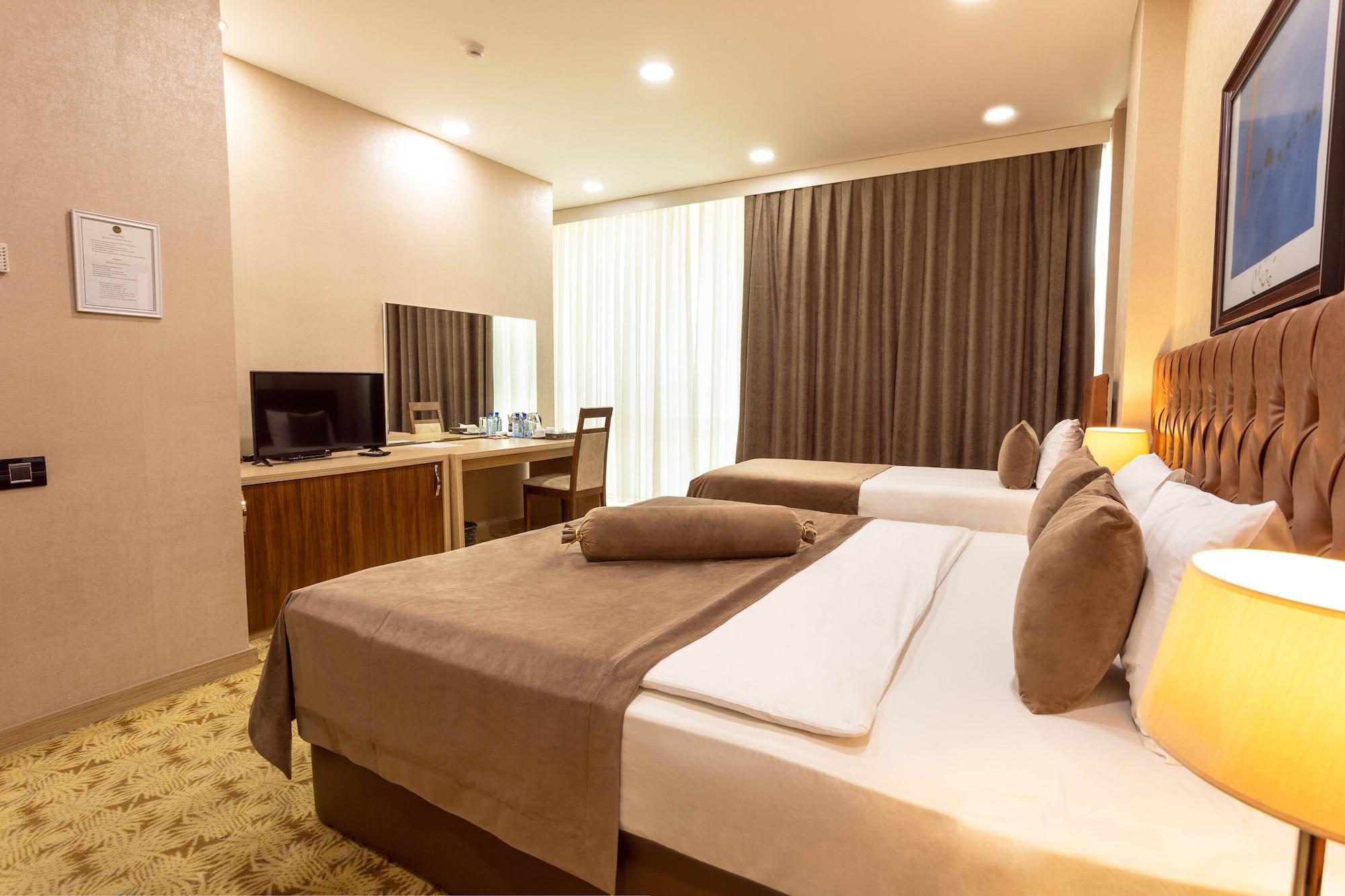 West Shine Hotel Baku Ngoại thất bức ảnh