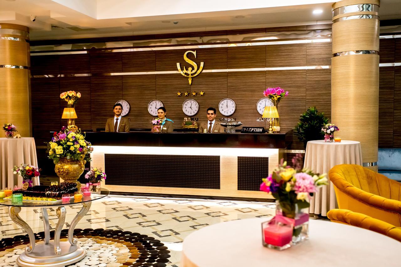 West Shine Hotel Baku Ngoại thất bức ảnh