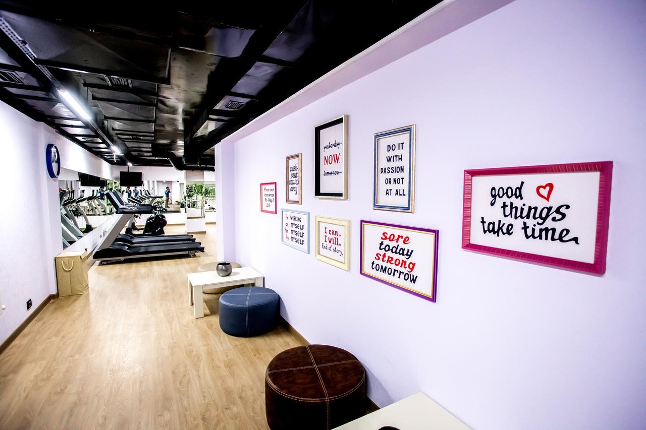 West Shine Hotel Baku Ngoại thất bức ảnh