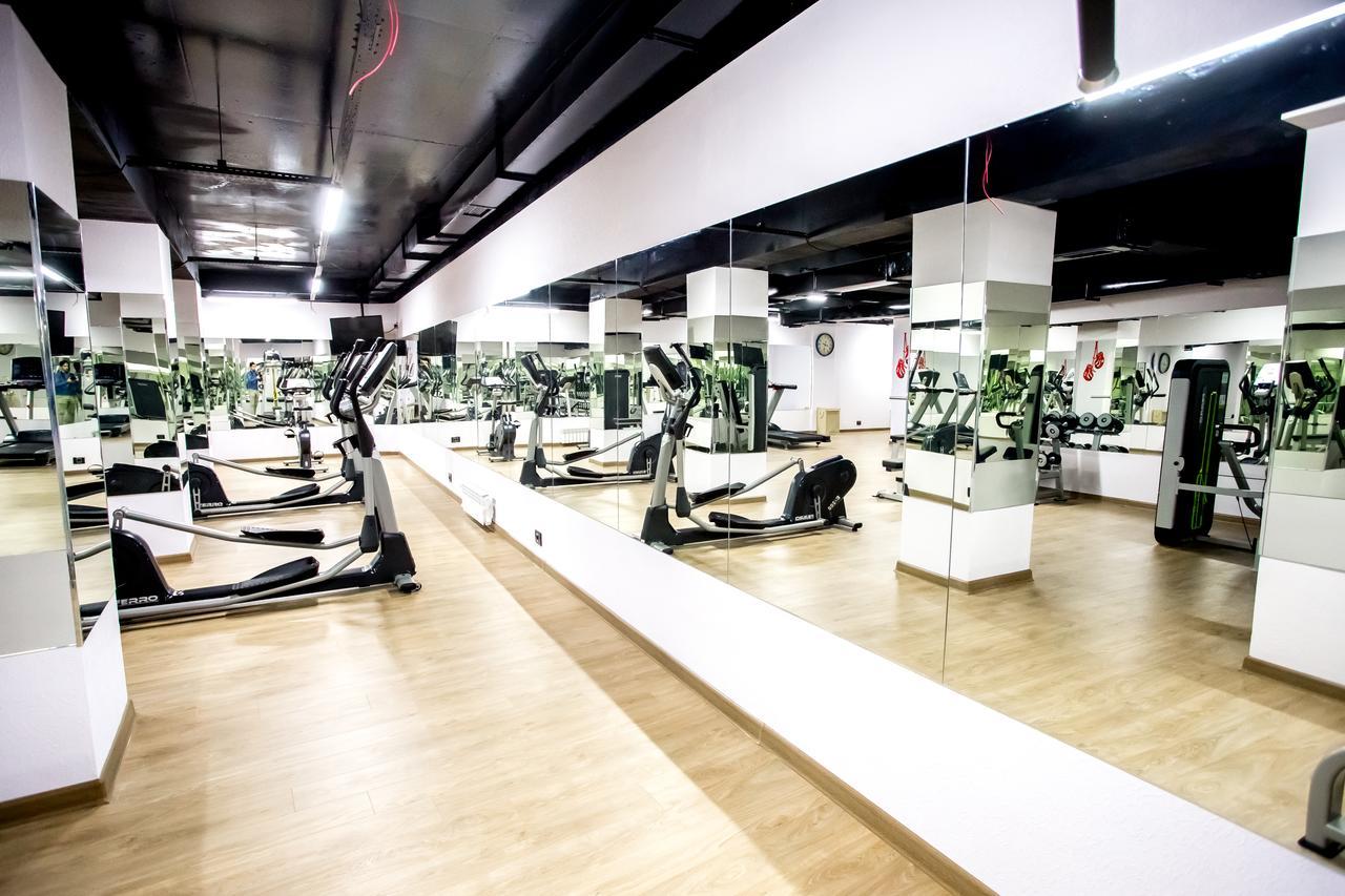 West Shine Hotel Baku Ngoại thất bức ảnh