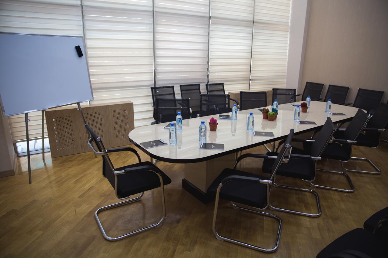 West Shine Hotel Baku Ngoại thất bức ảnh