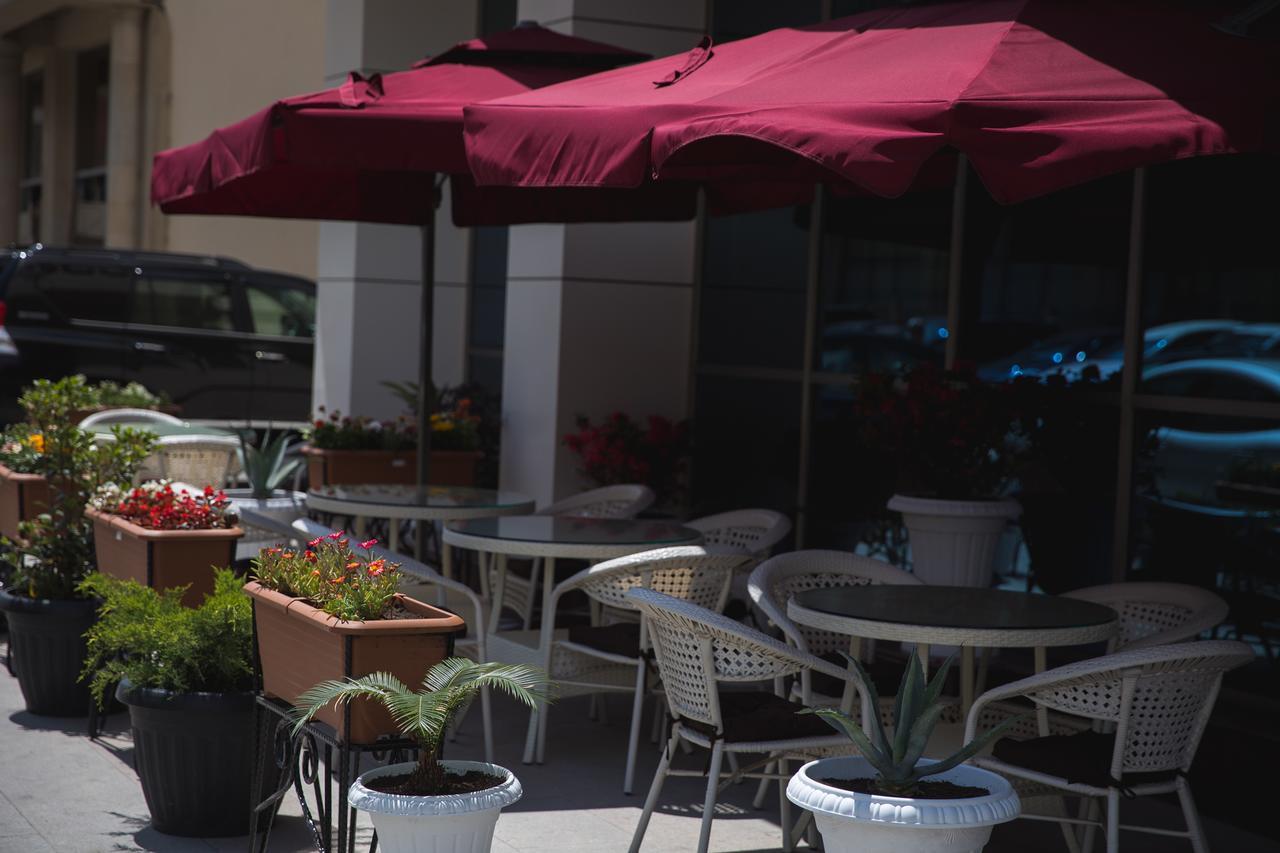 West Shine Hotel Baku Ngoại thất bức ảnh
