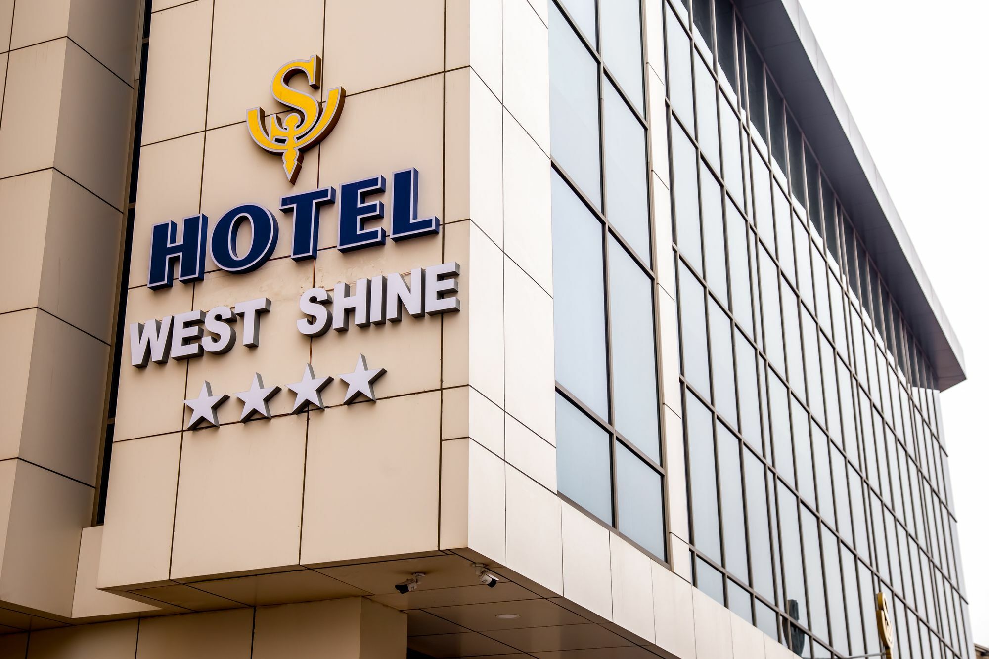 West Shine Hotel Baku Ngoại thất bức ảnh